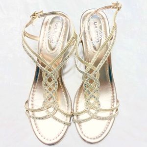 Unlisted by Kenneth Cole | NIB | Gold Sandals